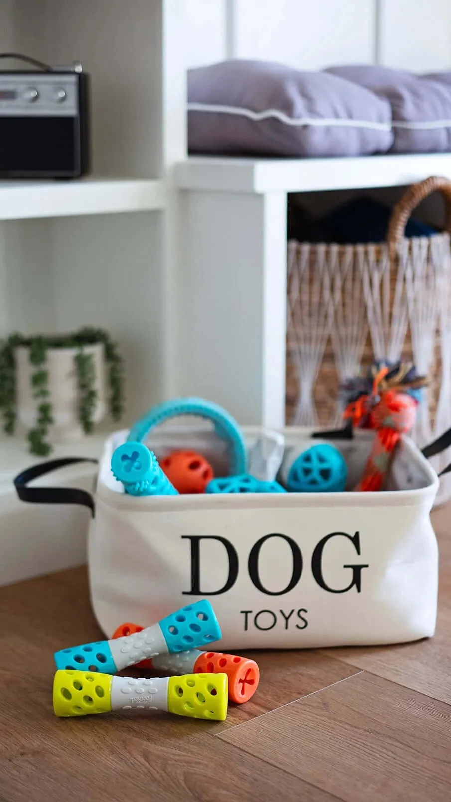 Totally Pooched Toss'n Hourglass Dog Toy