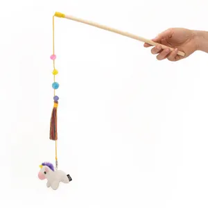 ZippyClaws Zippy Stick Unicorn Cat Toy